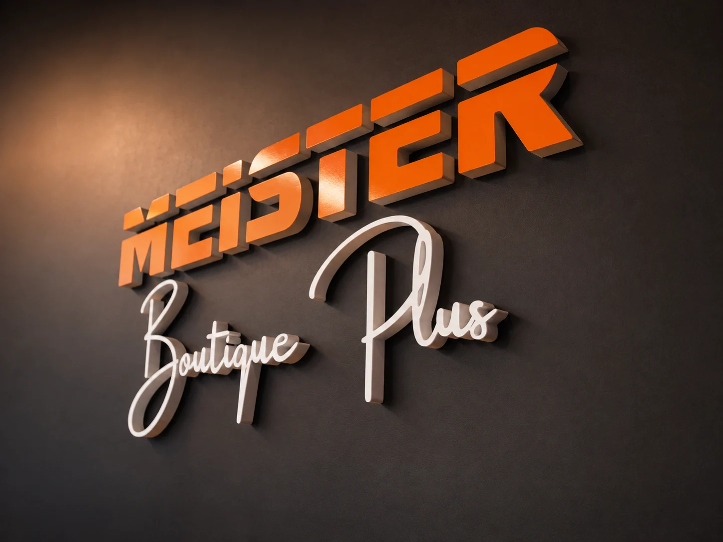 Rótulo MEISTER Boutique Plus en la exposición de Córdoba